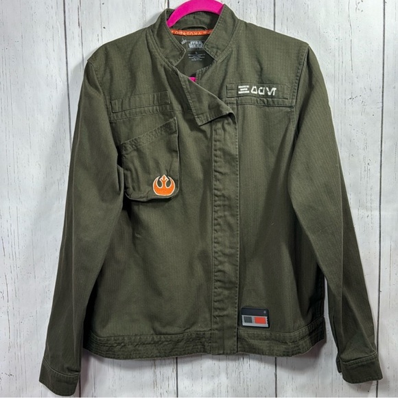 Disney Star Wars Galaxy Edge Resistance Logo
Olive Green Zip Up Rebels Jacket - Picture 1 of 10